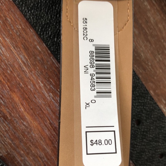 All solid not available - Picture 8 of 16